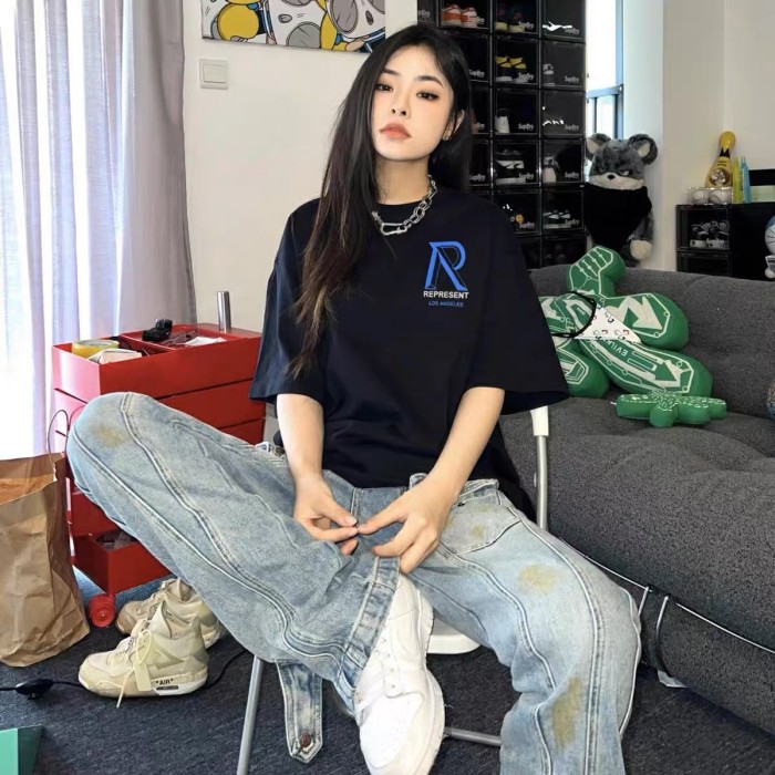 Clothes Represent 10