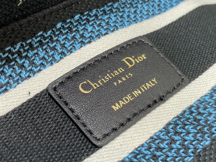 Handbag Dior size 24*11*20 cm