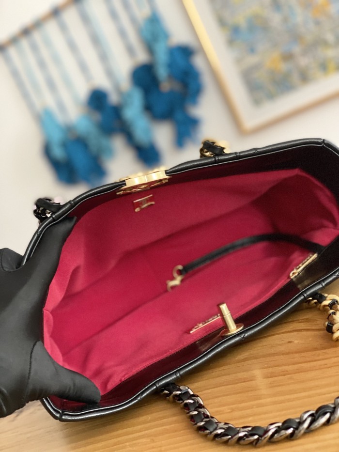 Handbag Chanel AS3660 size 24*41*10.5 cm