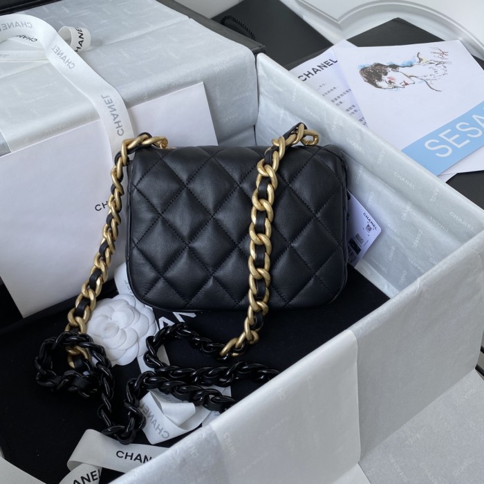 Handbag Chanel AS3205 size 13-18-6 cm