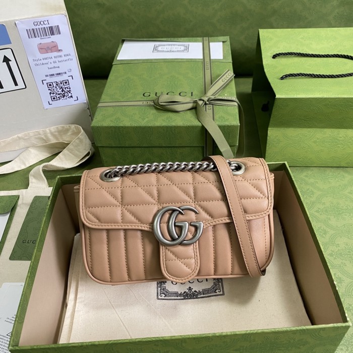 Handbag Gucci 446744 size 23*14*6 cm