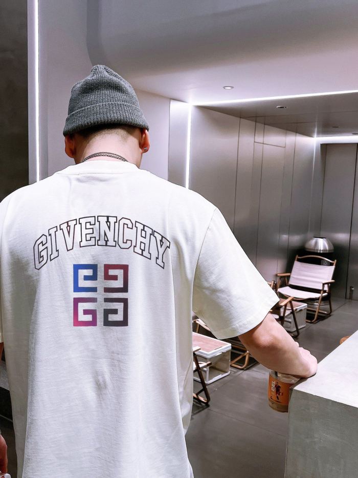 Clothes Givenchy 62