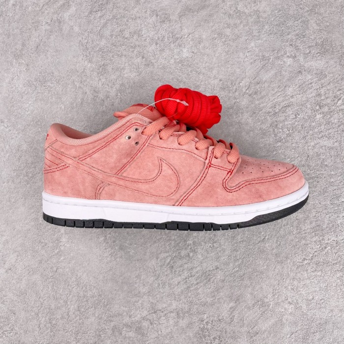 Nike Dunk SB Low Pink Pig