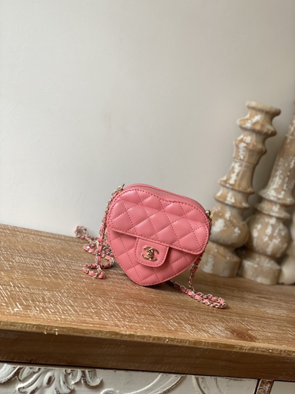 Handbag Chanel 81203 size 12×13×5.5 cm