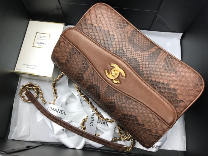 Handbag Chanel size 24.5cm*15.5cm*8.5 cm