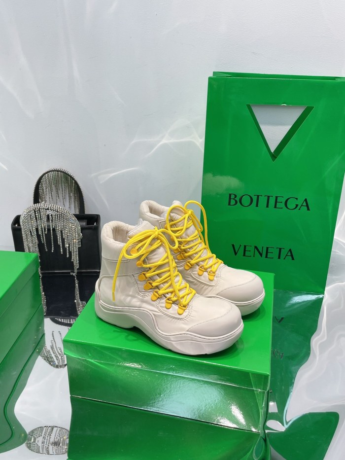 Bottega Veneta Puddle Bomber Lace-up Rubber And Shell Boots 3