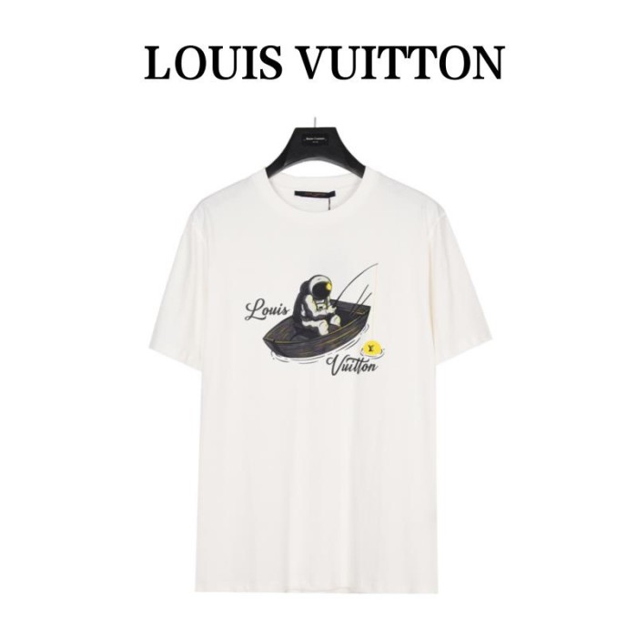 Clothes Louis Vuitton 210