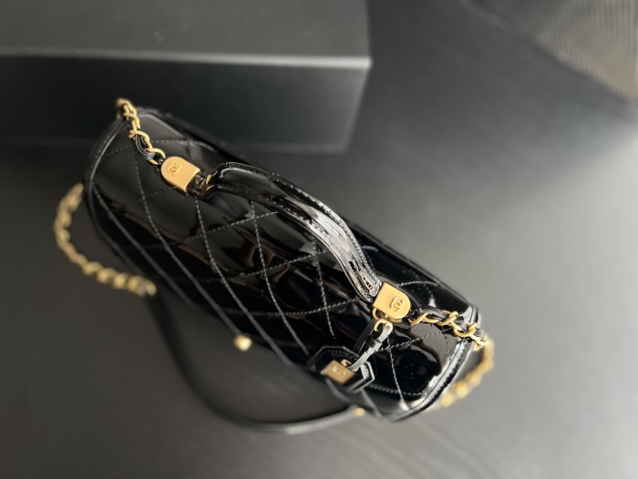 Handbag Chanel AS3652 size 25 cm