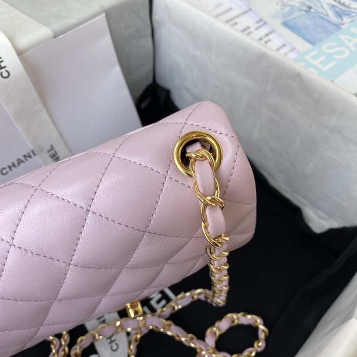 Handbag Chanel size 17 cm