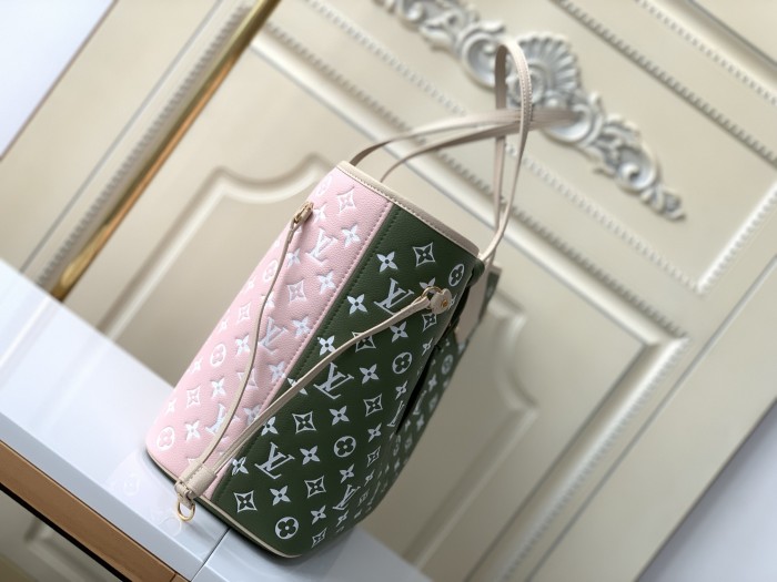 Handbag Louis Vuitton M46102 size 31 x 28 x 14 cm