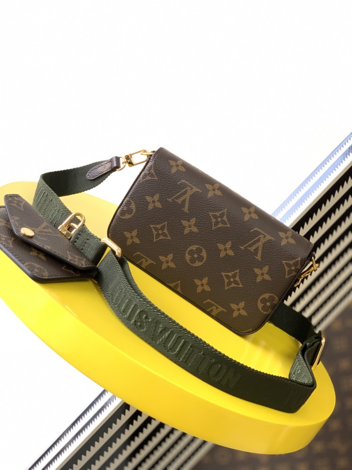 Handbag Louis Vuitton M80091 size 17x9.6x3.5cm