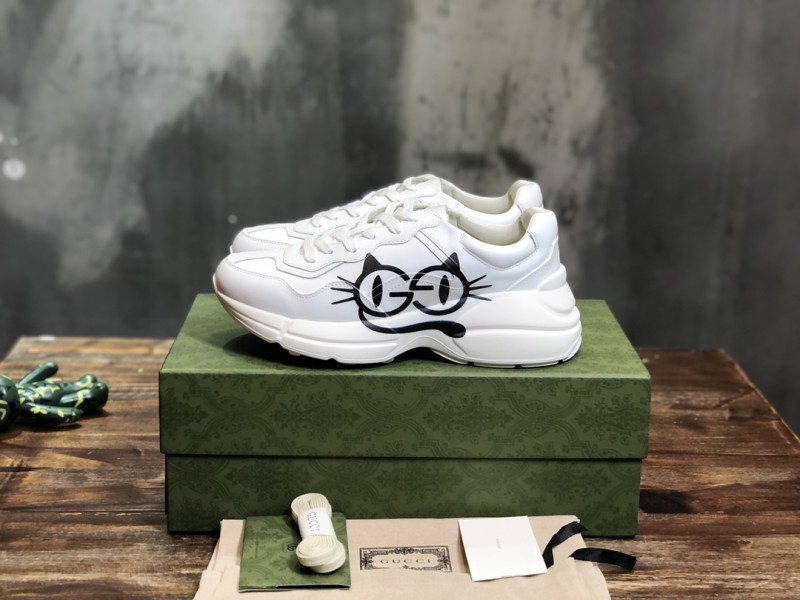 Gucci Rhyton sneaker 16