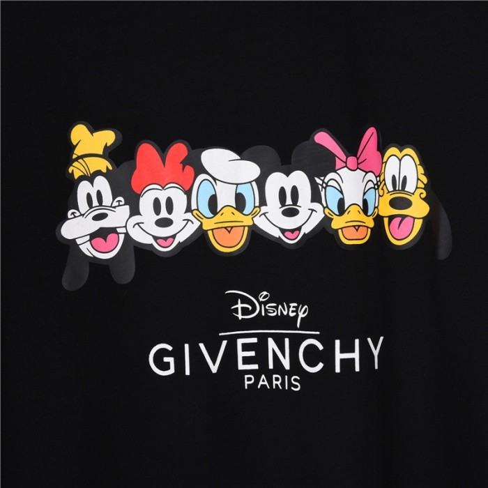 Clothes Givenchy 147