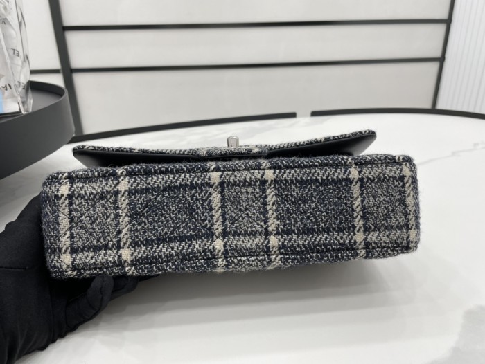 Handbag Chanel size 25 cm