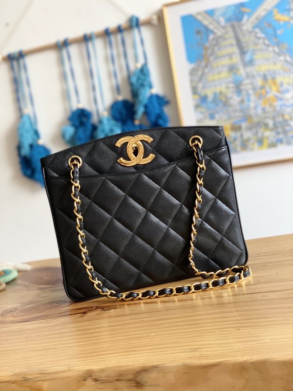 Handbag Chanel A98 size 28*9 *23 cm