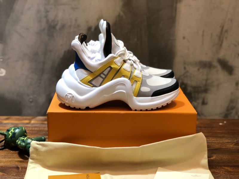 Louis Vuitton Archlight 15