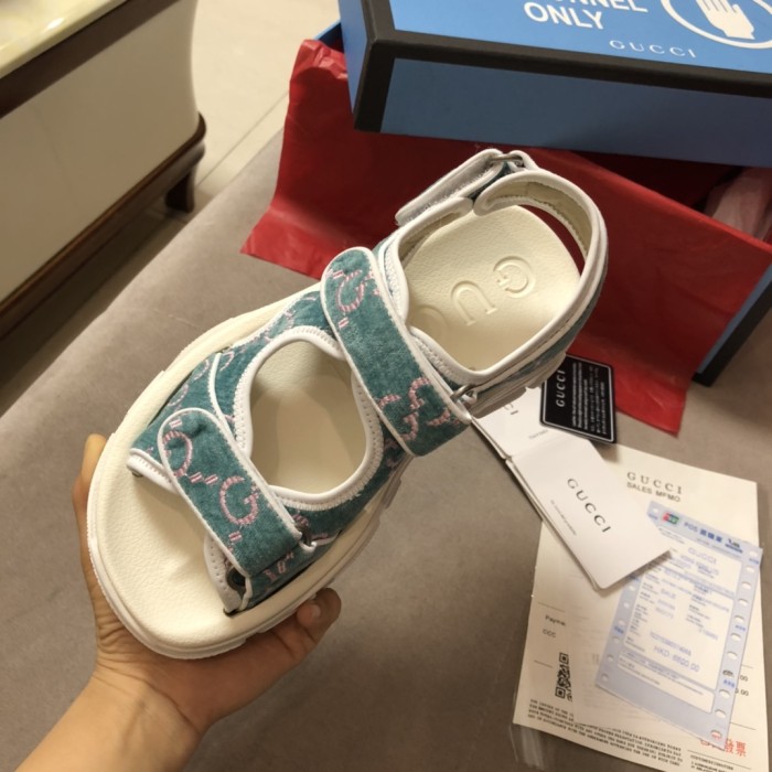 Gucci Leather espadrille with Double G WOMEN 1