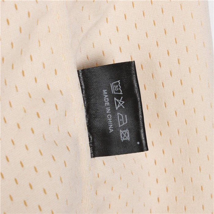 Clothes Represent 27