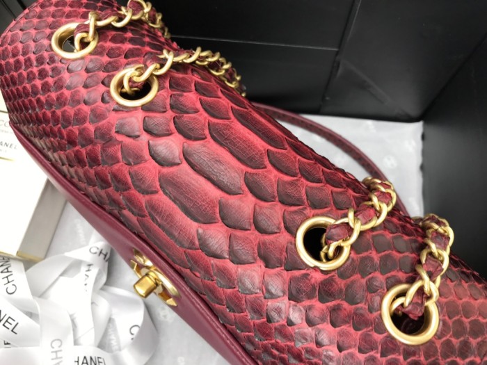 Handbag Chanel size 24.5cm*15.5cm*8.5 cm