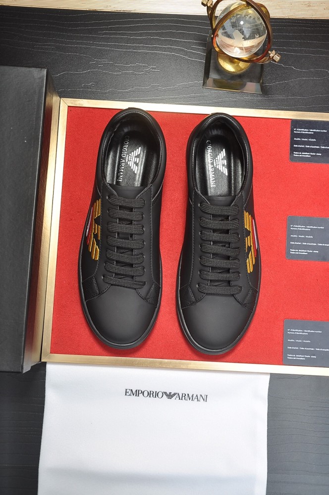 Armani Low Top Sneaker 37