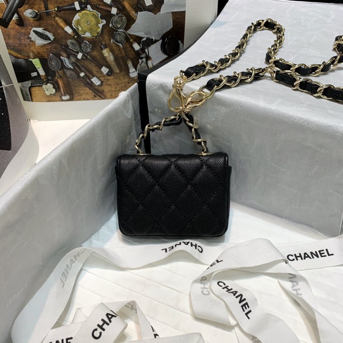 Handbag Chanel 882138 size 10 7.5 2 cm