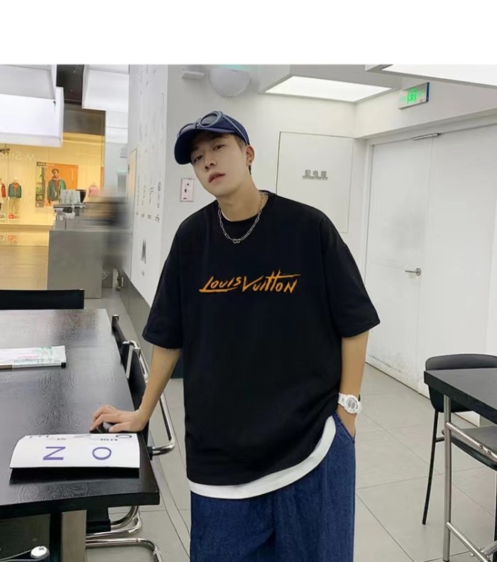 Clothes Louis Vuitton 1