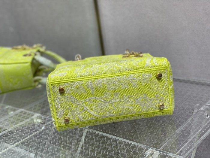 Handbag Dior size 24 cm