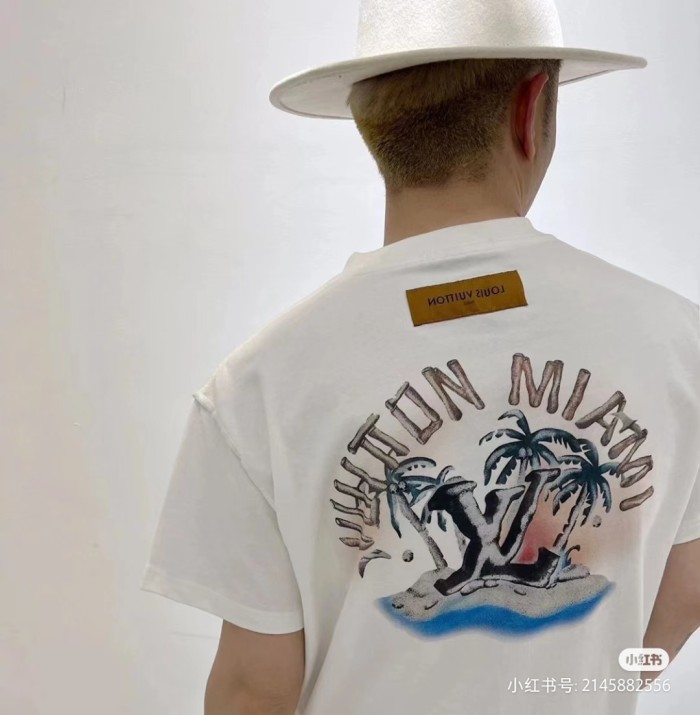 Clothes Louis Vuitton 74