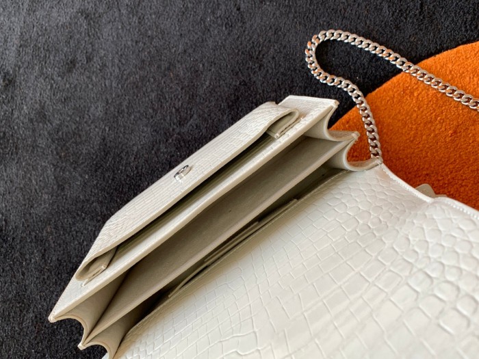 Handbags SAINT LAURENT 442906 size 22x8x16 cm