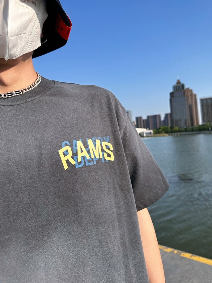 Clothes GALLERY DEPT 11