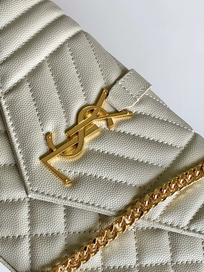 Handbags SAINT LAURENT 620280 size 22.5x14x4 cm