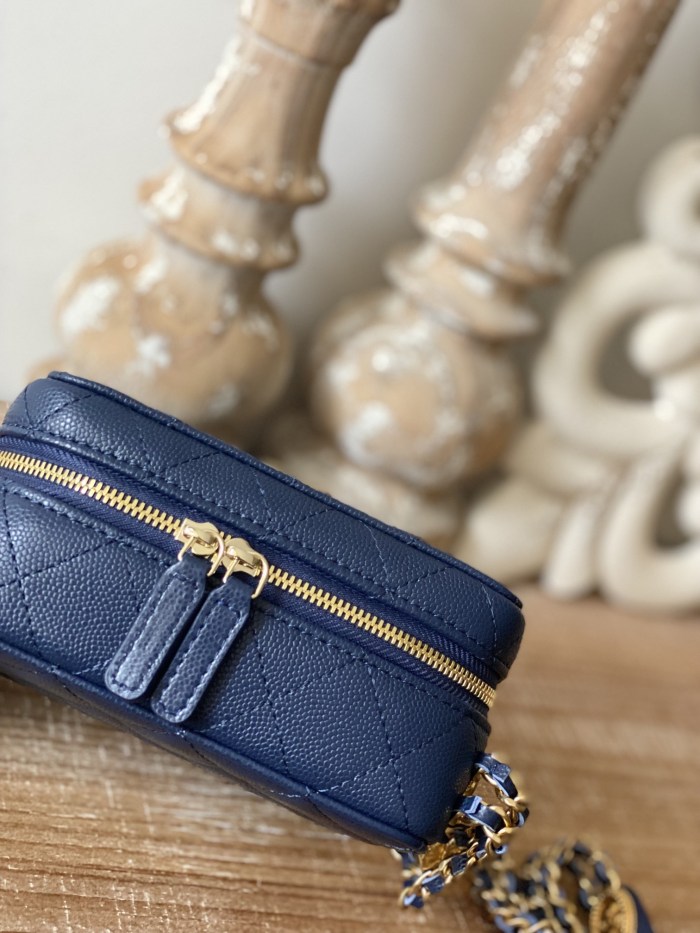 Handbag Chanel 2858 size 14x10x7 cm