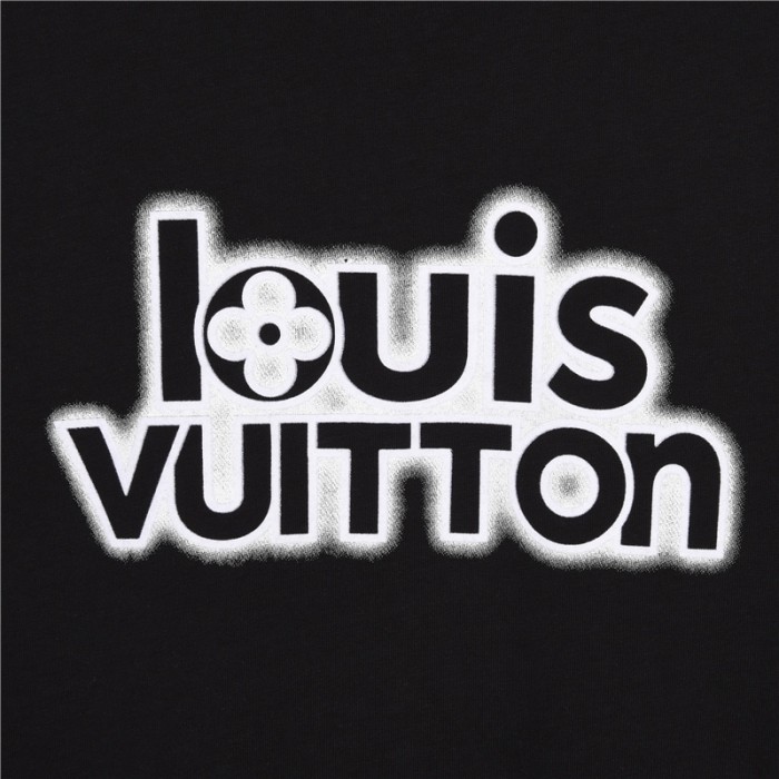 Clothes Louis Vuitton 296