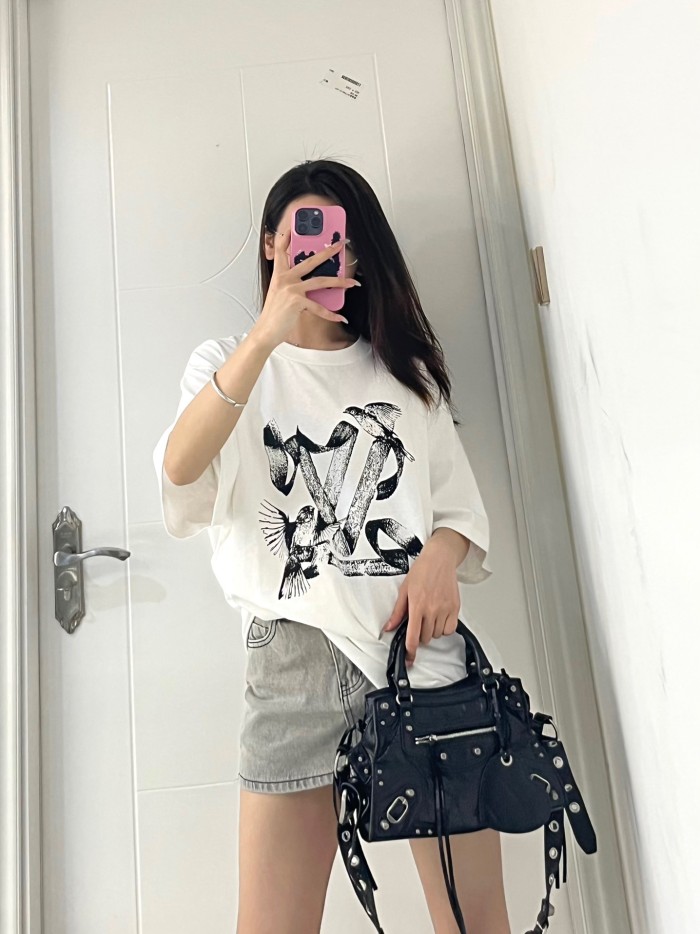 Clothes Louis Vuitton 235