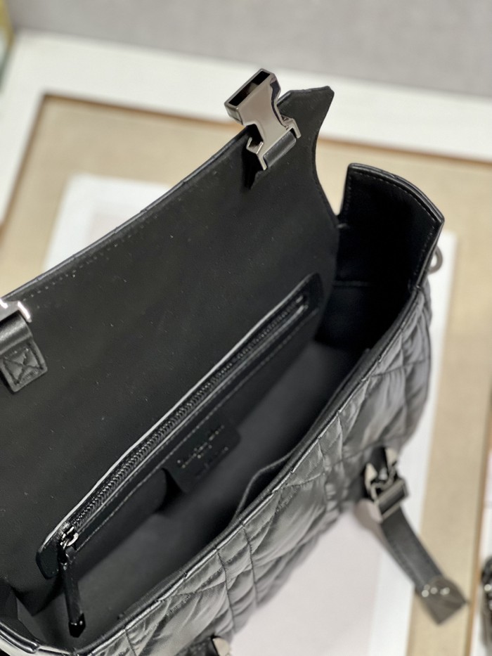 Handbag Dior 6619 size 24×9.5×19 cm