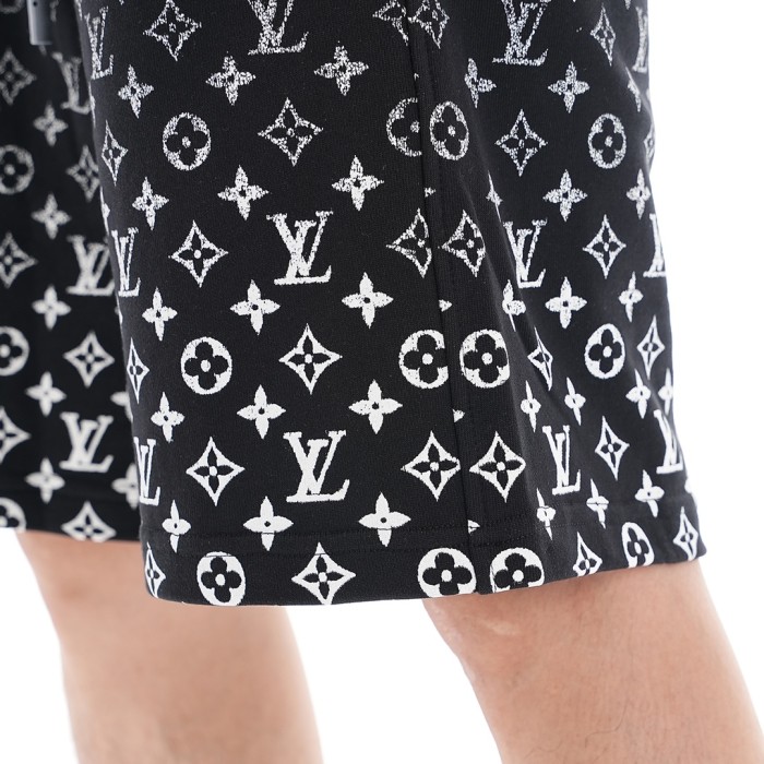 Clothes Louis Vuitton 373