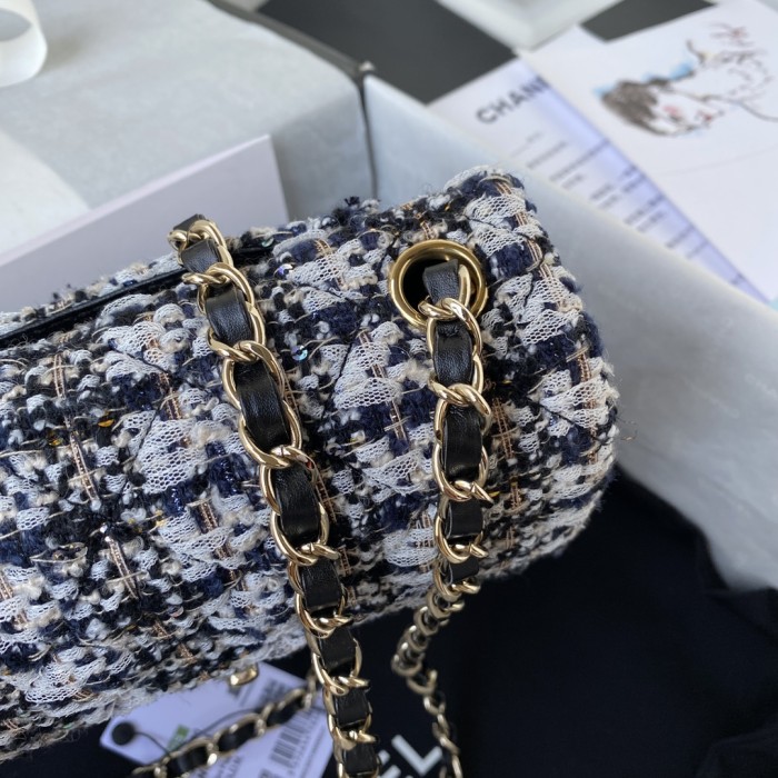 Handbag Chanel A01116 size 20 cm