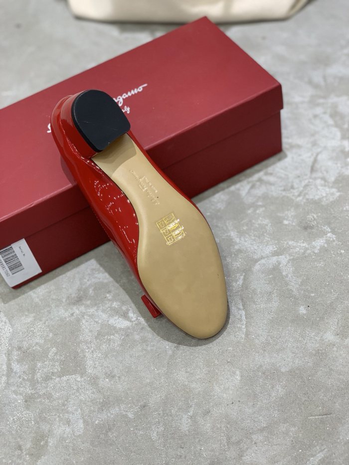 Salvatore Ferragamo Heel 5