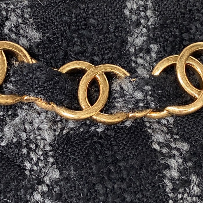 Handbag Chanel AS3632 size 45X27X16 cm