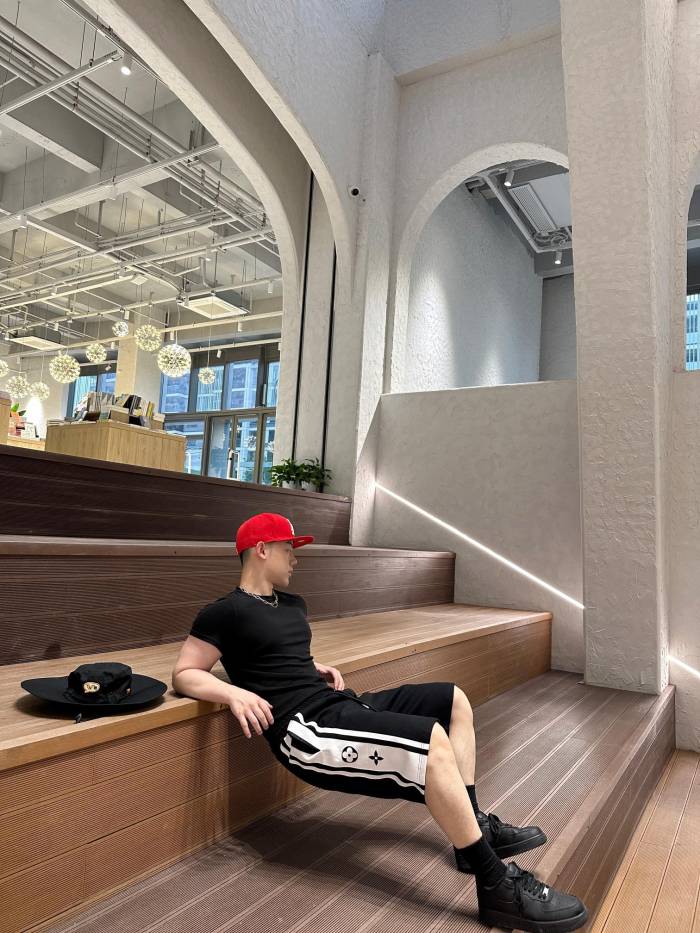 Clothes Louis Vuitton 207