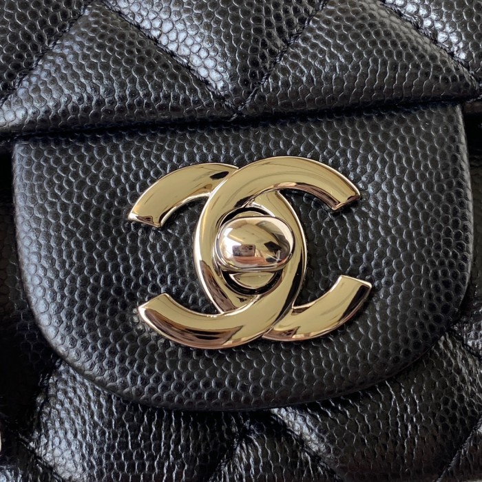 Handbag Chanel size 17 cm