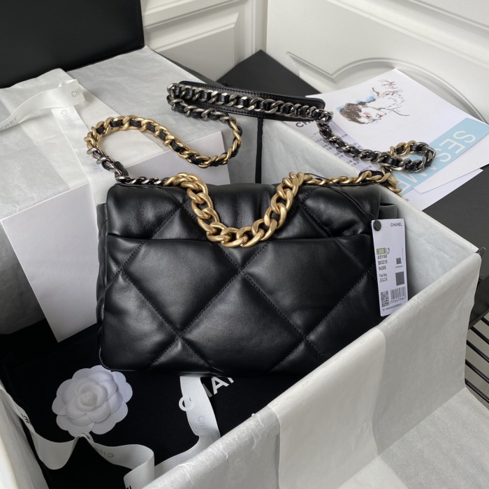 Handbag Chanel size 26 cm