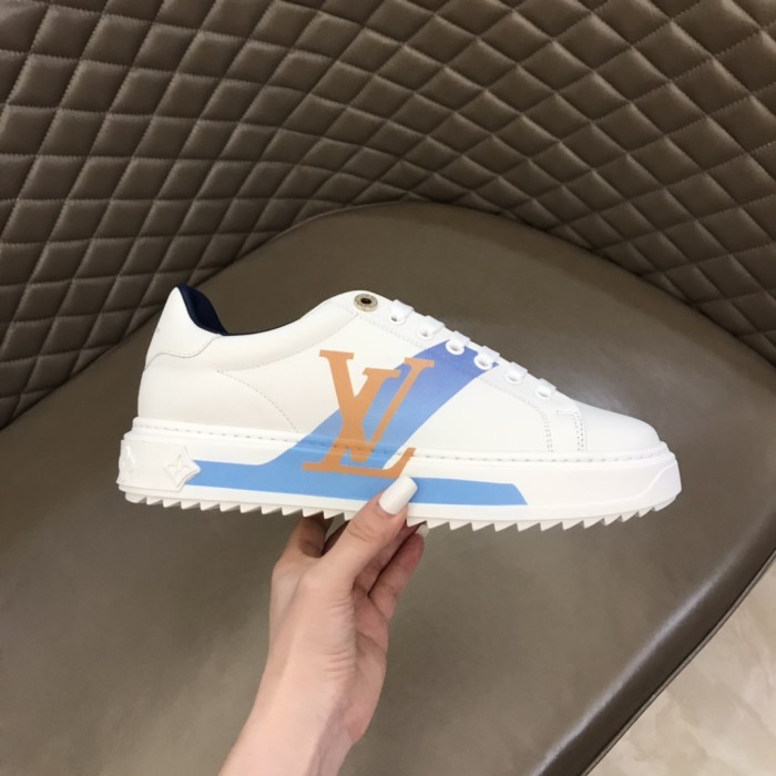 Louis Vuitton Low Top sneaker 70