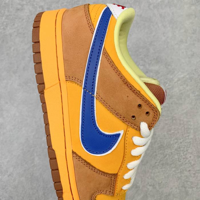 Nike SB Dunk Low Newcastle Brown Ale