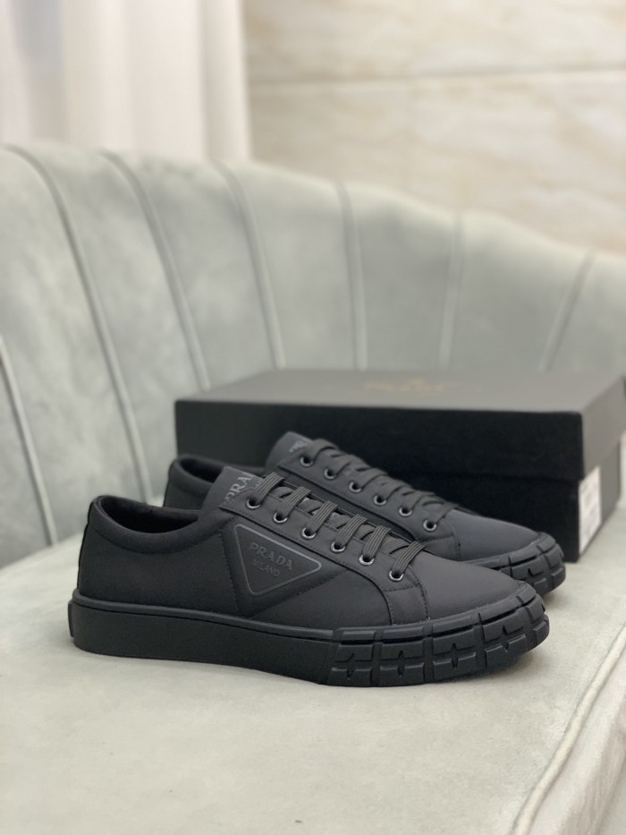 Prada Wheel Cassetta sneaker 6