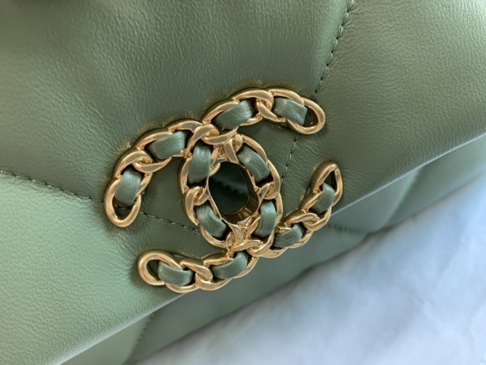 Handbag Chanel size 30 cm
