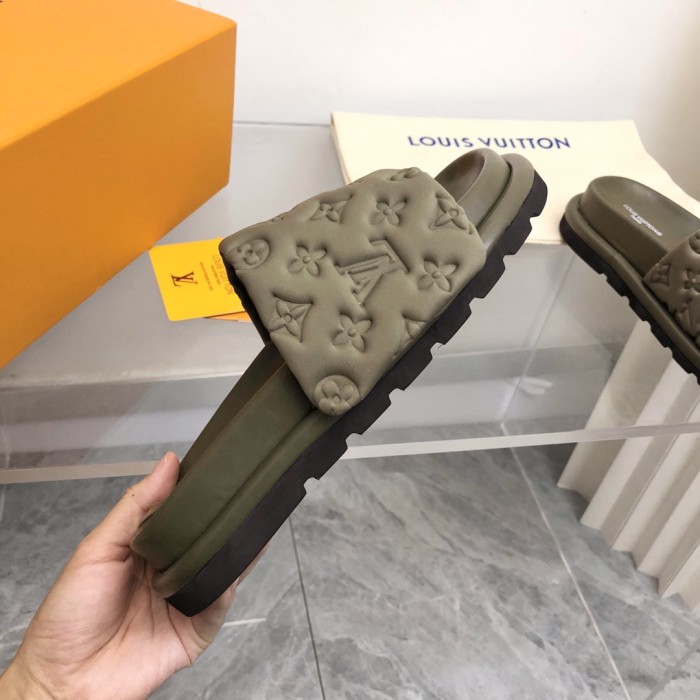 Louis Vuitton POOL PILLOW COMFORT MULES WOMEN 1