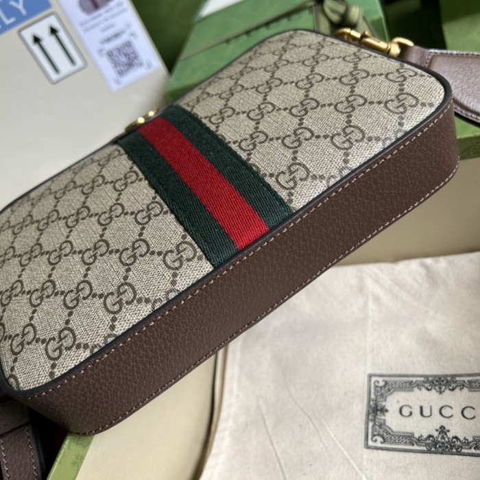 Handbag Gucci 699439 size 23.5x 16x 4.5 cm