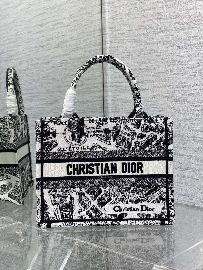 Handbag Dior size 26*8*22 cm