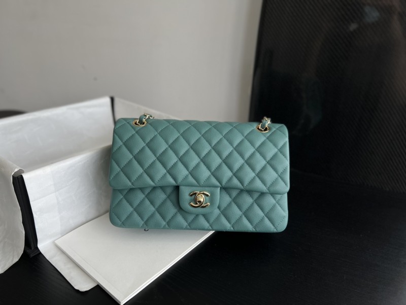 Handbag Chanel size 25 cm